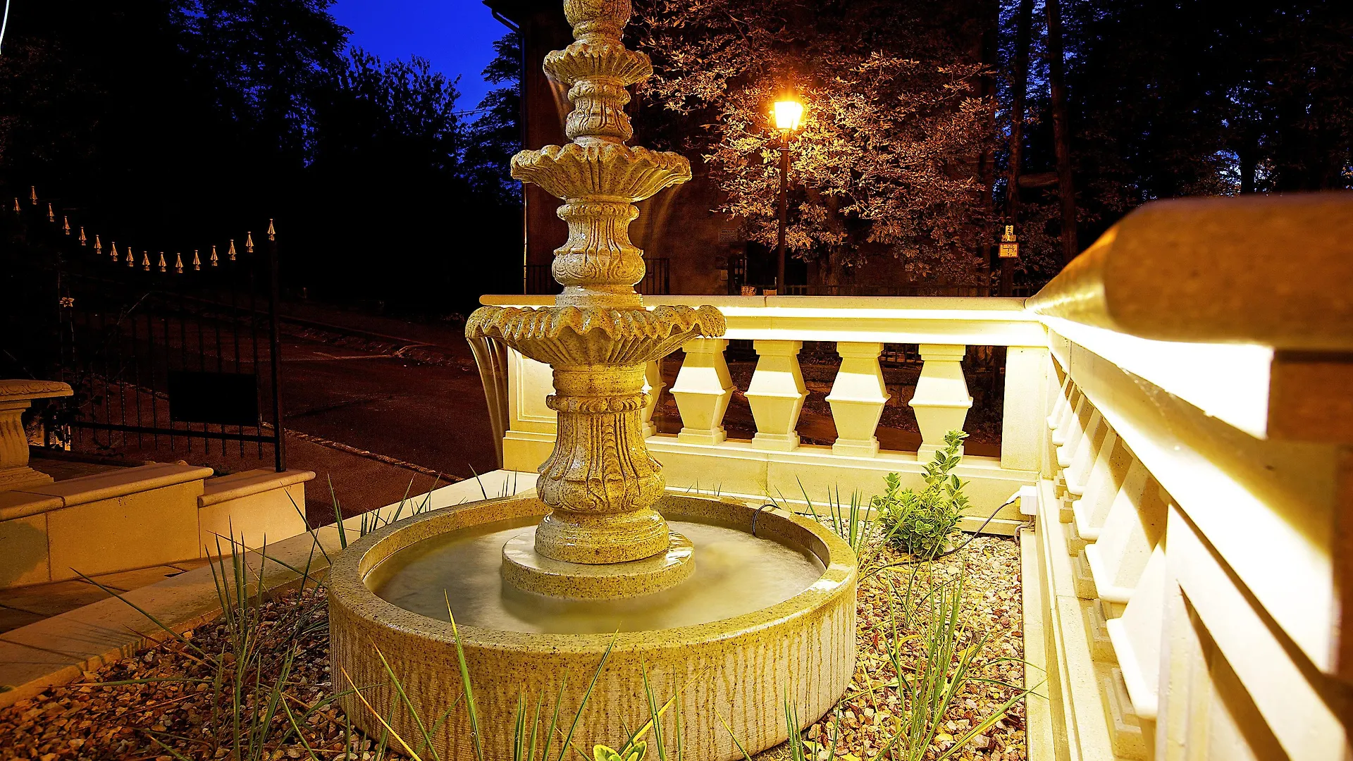 Gold Hotel Budapest