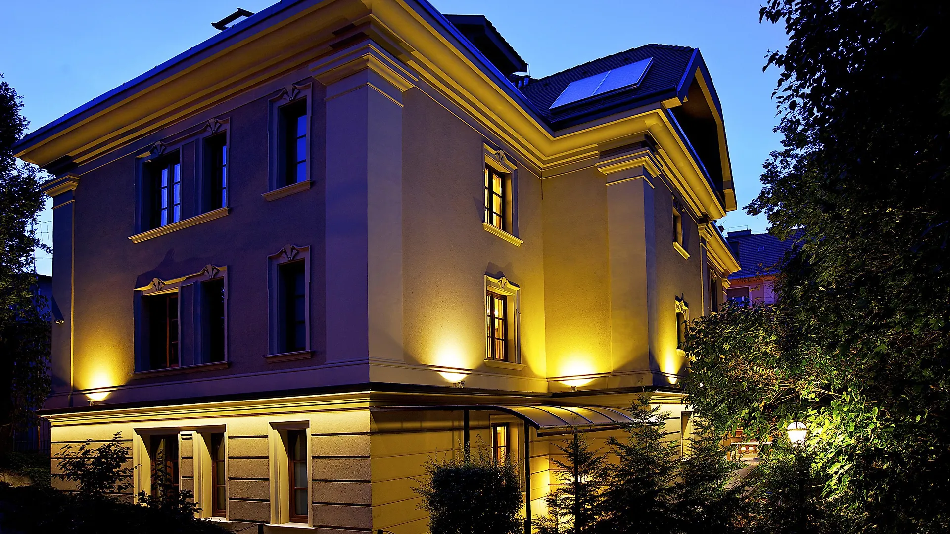 Gold Hotel Budapest 4*,  Hungary